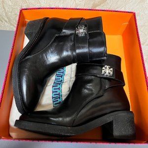 Tory Burch Women Kira Block Heel Booties Black size 7.5